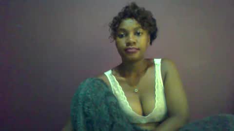Snapshot of ricie001 chatting on 04-24-26, 08:28 ricie001 online show from 04-24-26, 08:28