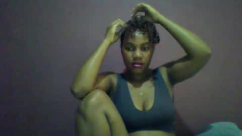 Snapshot of ricie001 chatting on 05-08-26, 11:48 ricie001 online show from 05-08-26, 11:48