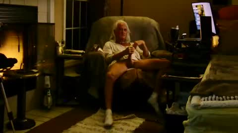 PINK HOLE TWINK online show from 10-12-25, 11:48