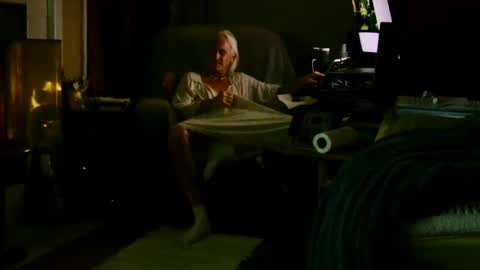 PINK HOLE TWINK online show from 11-12-25, 04:57