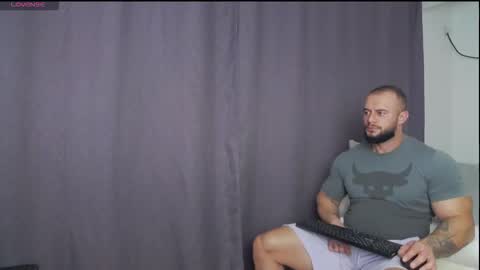 Snapshot of rickymiami1 chatting on 09-23-25, 06:00 rickymiami1 online show from 09-23-25, 06:00