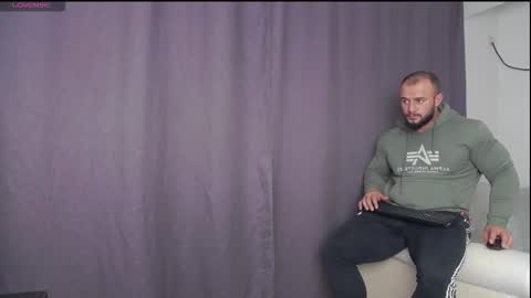 Snapshot of rickymiami1 chatting on 10-16-25, 06:31 rickymiami1 online show from 10-16-25, 06:31