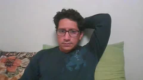 Snapshot of rickysexycam chatting on 10-20-25, 07:20 Ricky online show from 10-20-25, 07:20