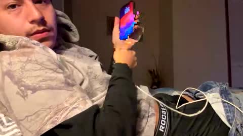 Snapshot of rico4uu chatting on 03-23-26, 02:21 rico4uu online show from 03-23-26, 02:21