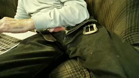 Easy if yun are good see my pics online show from 12-29-24, 12:30