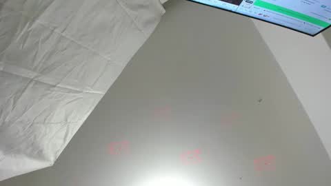 Rihanna hotx online show from 10-27-25, 02:59