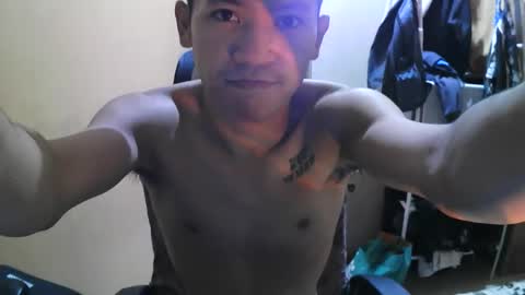 riiichie12 online show from 11-03-25, 06:31