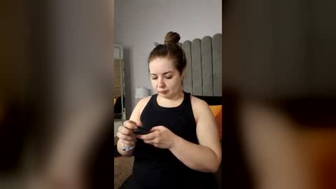 Snapshot of riise_vol chatting on 06-26-26, 06:40 riise_vol online show from 06-26-26, 06:40