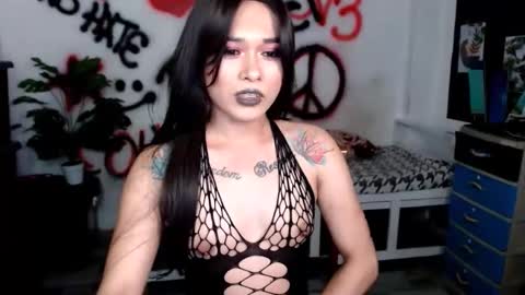 Rikka Love online show from 05-28-26, 07:11