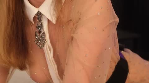    if you wanna buy smth stockingsph etc  custom videos or pics  online show from 02-08-25, 11:01