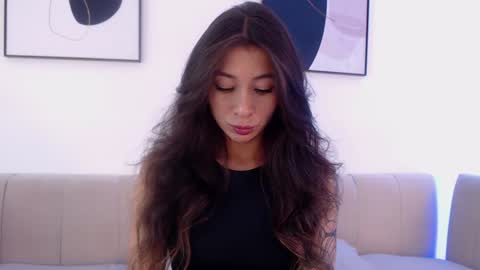 Riley online show from 02-08-25, 07:59