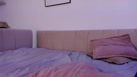 Riley online show from 03-07-25, 02:36