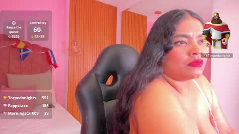 Snapshot of riley_dolly chatting on 06-27-26, 11:32 riley_dolly online show from 06-27-26, 11:32