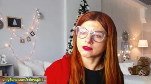 RileyComely online show from 01-04-25, 10:02