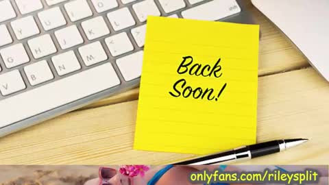 RileyComely online show from 01-09-25, 02:33