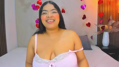 Snapshot of rileydolly chatting on 02-24-26, 04:43 RileyDolly online show from 02-24-26, 04:43