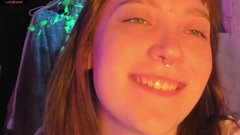 Snapshot of rileynymph chatting on 08-07-26, 04:47 My name is Riley Like my broadcast pls 3 online show from 08-07-26, 04:47