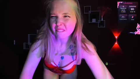 Snapshot of rina_gold_ chatting on 05-11-26, 02:45 Rina online show from 05-11-26, 02:45