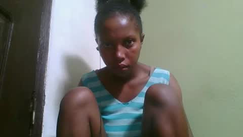 Snapshot of rinah654271 chatting on 02-12-26, 03:34 rinah654271 online show from 02-12-26, 03:34