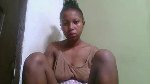 Snapshot of rinah654271 chatting on 02-25-26, 03:49 rinah654271 online show from 02-25-26, 03:49