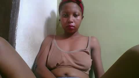 rinah654271 online show from 03-26-26, 06:52