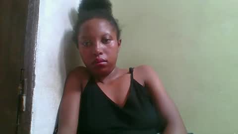 Snapshot of rinah654271 chatting on 04-18-26, 02:54 rinah654271 online show from 04-18-26, 02:54