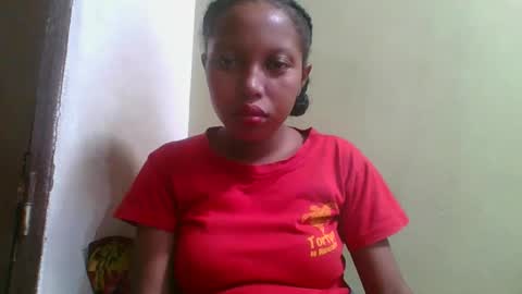 Snapshot of rinah654271 chatting on 04-29-26, 07:45 rinah654271 online show from 04-29-26, 07:45