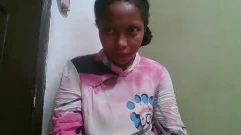 Snapshot of rinah654271 chatting on 05-03-26, 07:36 rinah654271 online show from 05-03-26, 07:36