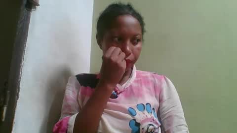 Snapshot of rinah654271 chatting on 05-04-26, 02:29 rinah654271 online show from 05-04-26, 02:29