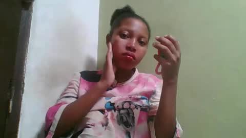 Snapshot of rinah654271 chatting on 05-20-26, 03:13 rinah654271 online show from 05-20-26, 03:13