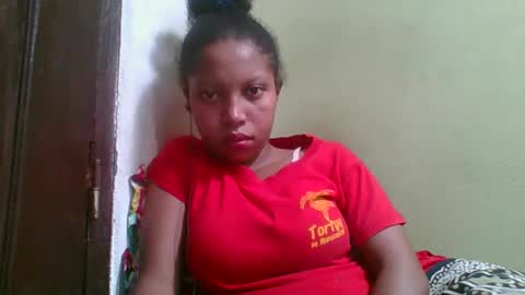 Snapshot of rinah654271 chatting on 05-22-26, 02:44 rinah654271 online show from 05-22-26, 02:44