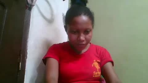 Snapshot of rinah654271 chatting on 05-23-26, 05:39 rinah654271 online show from 05-23-26, 05:39