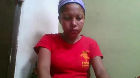 Snapshot of rinah654271 chatting on 05-25-26, 06:52 rinah654271 online show from 05-25-26, 06:52