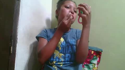 Snapshot of rinah654271 chatting on 05-28-26, 02:53 rinah654271 online show from 05-28-26, 02:53