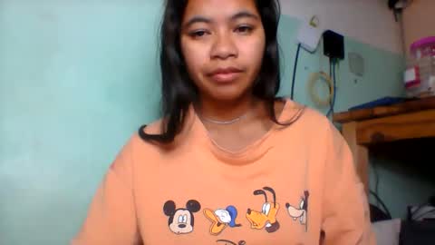 Snapshot of rinah856024 chatting on 06-11-26, 04:32 rinah856024 online show from 06-11-26, 04:32