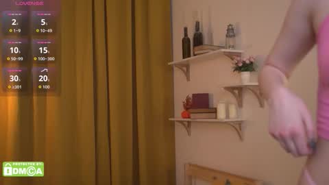Snapshot of rinavi chatting on 11-27-25, 11:56 My friends call me Vivi or Rina online show from 11-27-25, 11:56