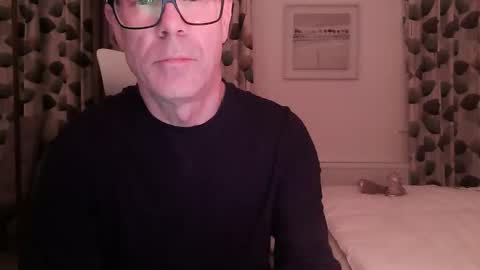 Snapshot of ringomar chatting on 11-19-25, 07:30 Rob online show from 11-19-25, 07:30