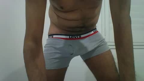 Snapshot of rishavb1991 chatting on 06-05-26, 10:32 rishavb1991 online show from 06-05-26, 10:32