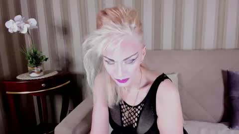 rita_farell online show from 02-02-26, 09:35