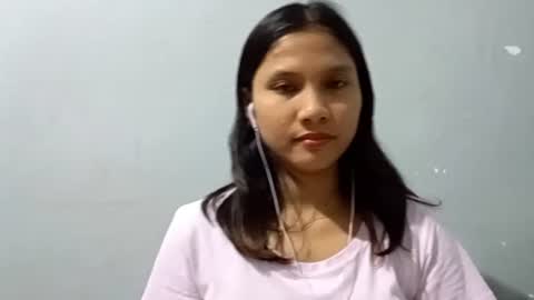 Isabelle online show from 06-17-26, 11:56