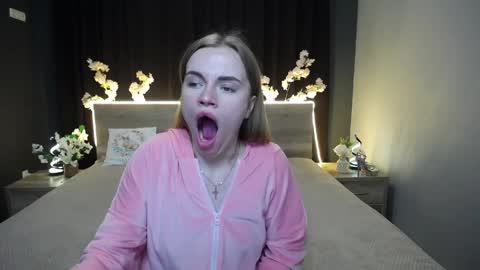 Snapshot of ritakiskis chatting on 04-20-26, 07:04 ritakiskis online show from 04-20-26, 07:04