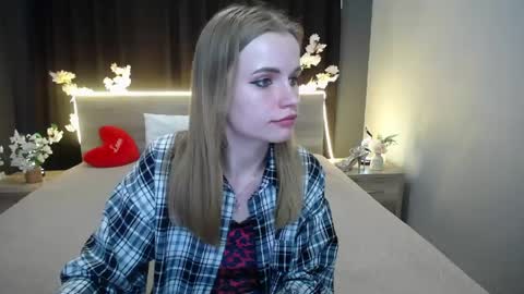 Snapshot of ritakiskis chatting on 05-09-26, 07:19 ritakiskis online show from 05-09-26, 07:19