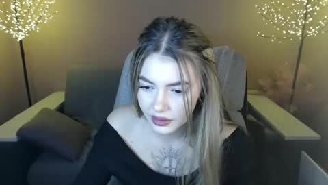 Snapshot of ritaneer chatting on 12-08-24, 12:30 ritaneer online show from 12-08-24, 12:30