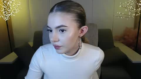 Snapshot of ritaneer chatting on 02-25-25, 12:24 ritaneer online show from 02-25-25, 12:24