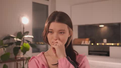 Akemi online show from 02-04-26, 04:24