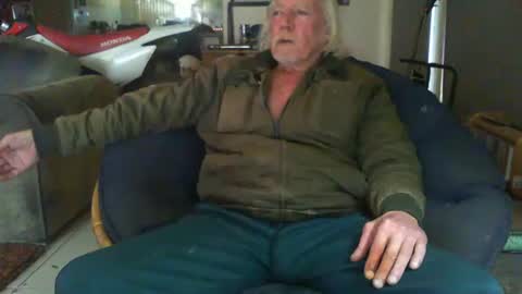 riveratggg online show from 05-10-26, 07:35
