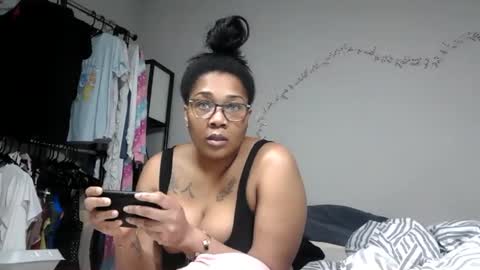 Snapshot of riversaint chatting on 03-02-25, 11:20 River Saint online show from 03-02-25, 11:20