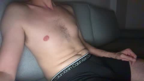 rlggggn42 online show from 03-08-26, 03:38