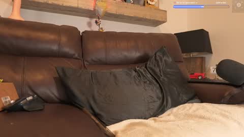 Ryan aka KeylimeRy online show from 02-27-25, 01:48