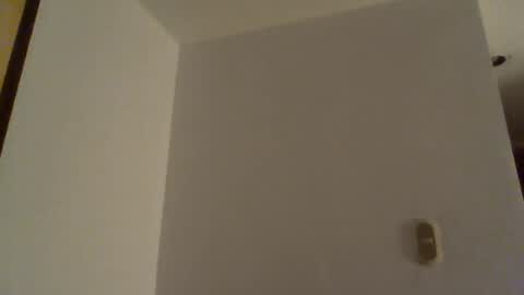 Snapshot of rnero67 chatting on 06-18-26, 04:02 Rnero67 online show from 06-18-26, 04:02